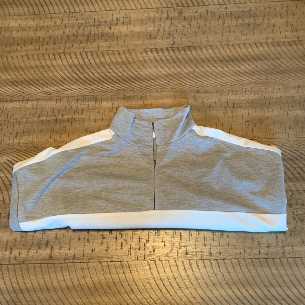 Zip Up Mock Neck Cropped Sweater